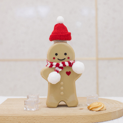 Kerst plastic sapflessen met lekvrije dop, lege melktheeflessen