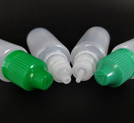 Vloeistof dispenserende plastic dropperflessen met glad oppervlak