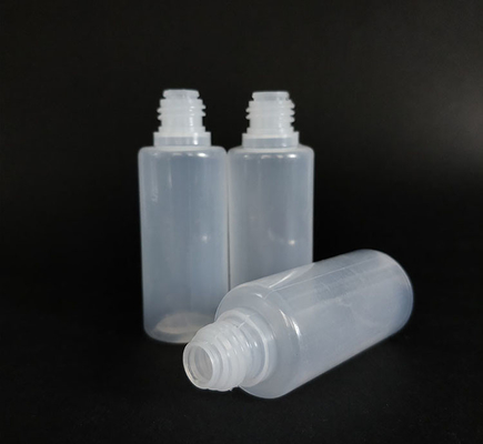Plastic dropper flessen in transparant zwart met schroefdeksel