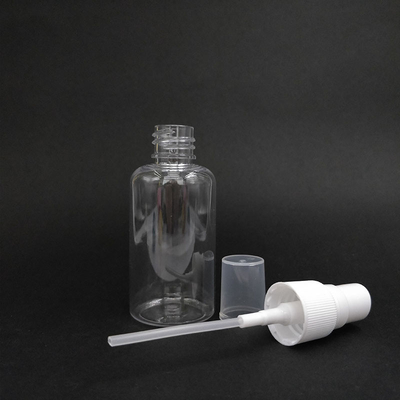 Klassieke ronde PET-plastic spuitflessen glad oppervlak Verschillende capaciteiten voor dagelijks gebruik