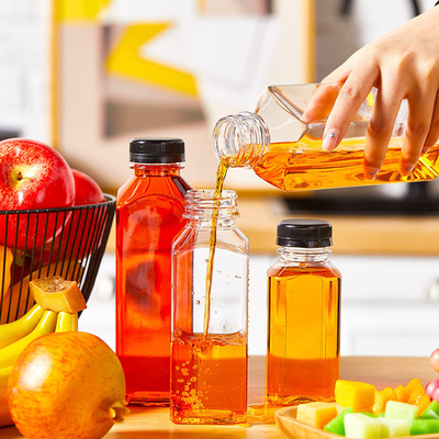 Vierkante ronde geïsoleerde melktheeflessen met handvat van 120 ml tot 500 ml capaciteit schroef op het deksel