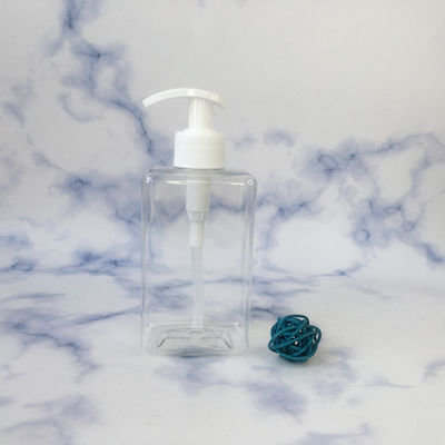 Trigger sprayer fles in heldere kleur Perfect voor het sproeien van vloeistoffen Wit / transparant / op verzoek van de klant