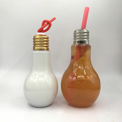 Lekbestendige plastic flessen met schroef op het deksel 500 ml capaciteit vierkant ronde vorm 0,5 kg gewicht
