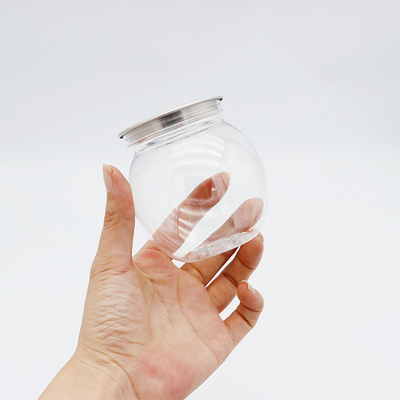 Geïsoleerde plastic flessen met handvat voor verschillende dranken