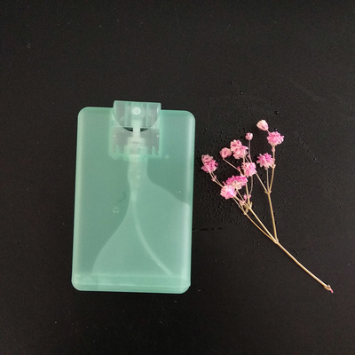 Ronde heldere PET-lotionflessen Aanpasbare vorm 30 ml 50 ml 60 ml Volume PE/HDPE kraag