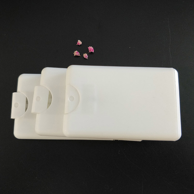 Op maat gemaakte ronde plastic lotionfles met flip top kap en labelontwerp