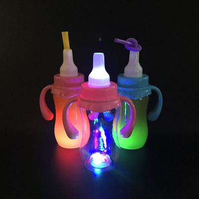 Kleurrijke plastic melk thee fles met lekbestendig en geïsoleerd ontwerp