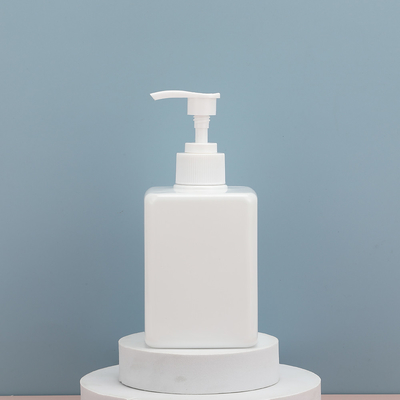 Recyclebare roze flessen voor cosmetische producten Ronde PET-pompflessen met kaliber 24/410