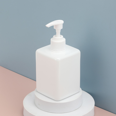 Recyclebare roze flessen voor cosmetische producten Ronde PET-pompflessen met kaliber 24/410