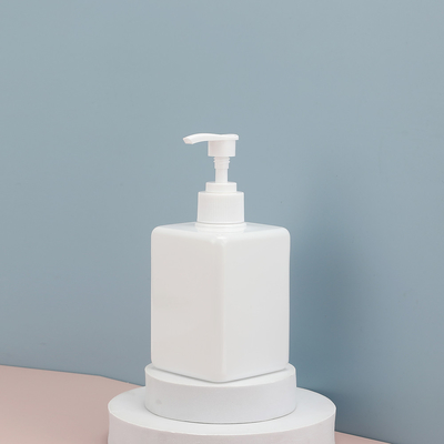 Recyclebare roze flessen voor cosmetische producten Ronde PET-pompflessen met kaliber 24/410