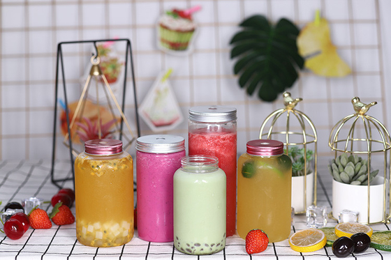 Aanpasbare heldere plastic melktheeflessen met schroef op het deksel en isolatie