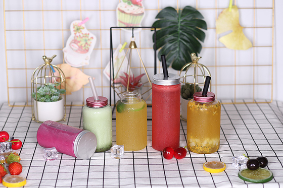 Moderne vierkant ronde plastic drankcontainer met deksel