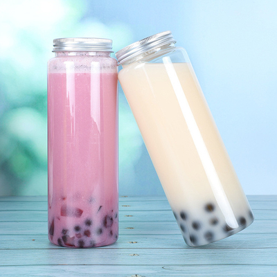 Doorzichtige 500 ml plastic bubbel thee potten met handvat en schroef op het deksel