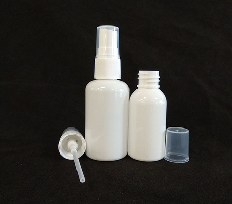 Transparent klassiek ontwerp PET-plastic spuitfles voor milieuvriendelijke oplossingen
