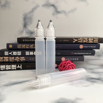 Transparante Zwarte PET Kleine Flessen voor Vloeistoffen voor Transparante Vloeistofcontainers Oplossingen