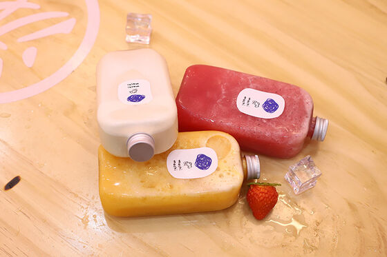 Kan worden aangepast Bubble Tea jugs met capaciteiten 120ml 250ml 350ml 500ml 1000ml Perfect voor drank dispensing behoeften