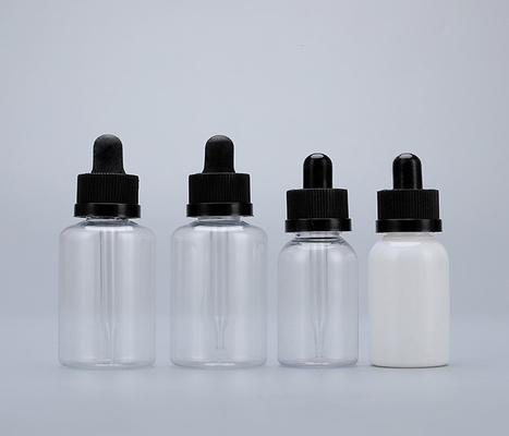 Plastic dropperflessen met een glad oppervlak en een dropperkap voor aangepaste etikettering