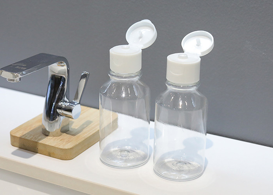 Op maat gemaakte 100 ml plastic schroeftopflessen met afdichting