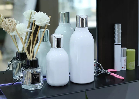 OD 21mm de 22mm Lege Flessen van de Make-up Plastic Lotion met SS Pompen