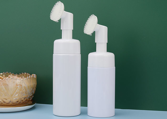 Fles van het de wasschuim van 120ml 150ml de Gezichts met Siliconeborstel