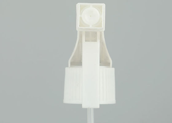 Transparante plastic trigger sprayfles voor cosmetisch gebruik