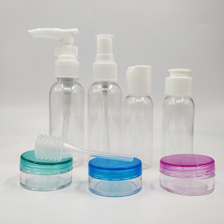 Duidelijke UV-geelektroplateerde plastic lotionflessen met flip-top caps in 30ml 50ml 60ml maten